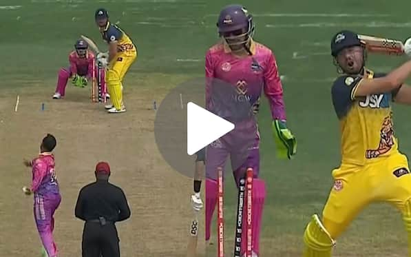 [Watch] Shakib Al Hasan Leaves Stoinis Open-Mouthed In Global T20 With A Magic Delivery